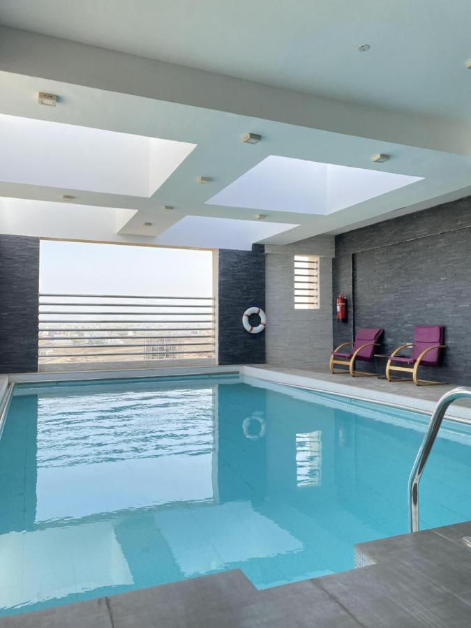 Alfalak Hotel Seeb Buitenkant foto